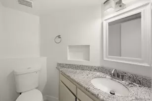 8365 Broadway, Lemon Grove, CA 91945 - Photo 18