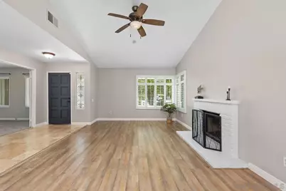  705 Sunningdale, Oceanside, CA 92057 - Photo 4