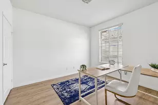 10878 Sabre Hill Dr, San Diego, CA 92128 - Photo 18