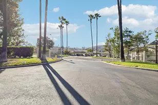 10878 Sabre Hill Dr, San Diego, CA 92128 - Photo 30