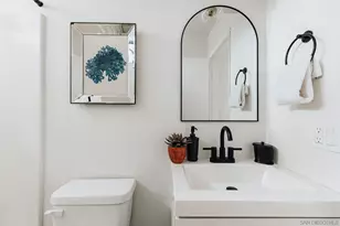 4652 Don Lorenzo Dr, Los Angeles, CA 90008 - Photo 6