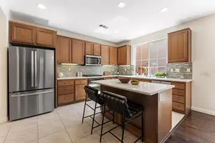 2241 Flowerpot Ln, Chula Vista, CA 91915 - Photo 10