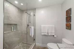 555 Front St, San Diego, CA 92101 - Photo 46