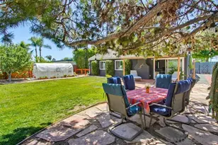 969 Chablis Ln, Vista, CA 92083 - Photo 34