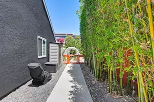 969 Chablis Ln, Vista, CA 92083 - Photo 36