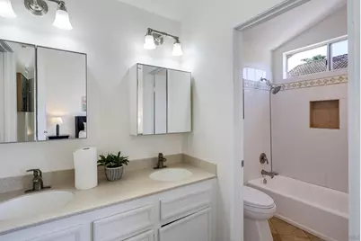  1772 Promenade Cir, Vista, CA 92083 - Photo 16