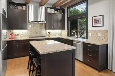  5301 Renaissance Ave, San Diego, CA 92122 - Photo 16