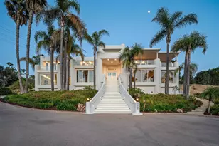 7402 Cadencia St, Carlsbad, CA 92009 - Photo 1