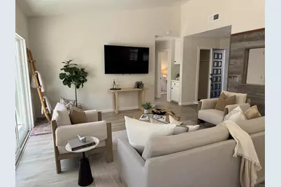  1570 Avenida De Los Lirios, Encinitas, CA 92024 - Photo 2