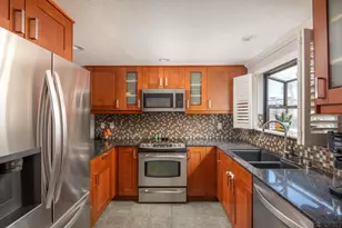 1411 Robinson Ave, San Diego, CA 92103 - Photo 2