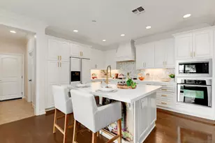 8360 Bristol Ridge Ln, San Diego, CA 92127 - Photo 2