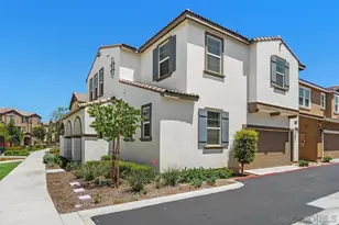 40303 Birchfield Dr, Temecula, CA 92591 - Photo 2