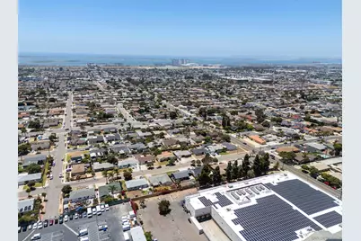  725 Garrett Avenue, Chula Vista, CA 91910 - Photo 26