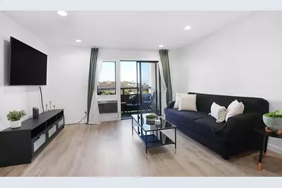  6930 Hyde Park Dr #218, San Diego, CA 92119 - Photo 2