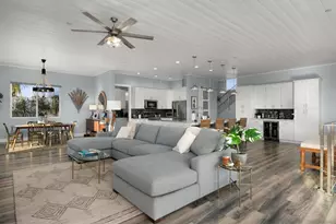 2743 Mesa Dr, Oceanside, CA 92054 - Photo 4