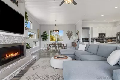  2743 Mesa Dr, Oceanside, CA 92054 - Photo 16