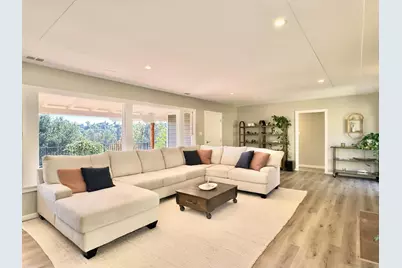  1418 York Dr, Vista, CA 92084 - Photo 6