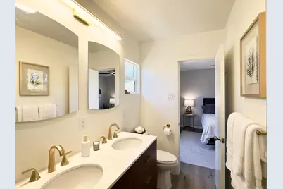 1418 York Dr, Vista, CA 92084 - Photo 12