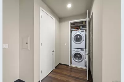 527 10th Ave #302, San Diego, CA 92101 - Photo 22