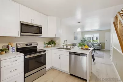  8272 Echo Dell Road, San Diego, CA 92119 - Photo 10