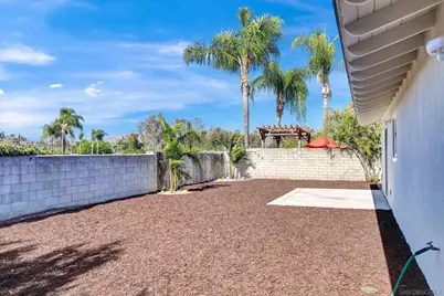  12702 Metate Ln, Poway, CA 92064 - Photo 10