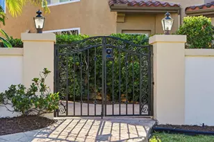 10648 Briarlake Woods Dr, San Diego, CA 92130 - Photo 12