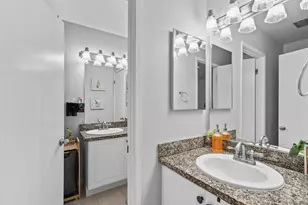 17093 W Bernardo Dr, San Diego, CA 92127 - Photo 8