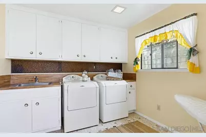  9832 Estrella Drive, Spring Valley, CA 91977 - Photo 36