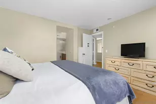 3549 Shoreline Bluff Ln, San Diego, CA 92110 - Photo 16