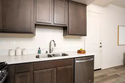  2024 Luzon Lane #5, Chula Vista, CA 91915 - Photo 8