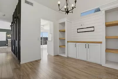  39991 Falcon Way, Murrieta, CA 92562 - Photo 6
