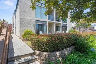 1024 Wilbur, San Diego, CA 92109 - Photo 6