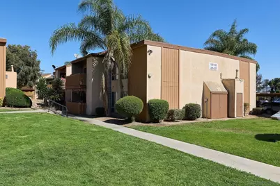  1051 Rock Springs #120, Escondido, CA 92026 - Photo 16