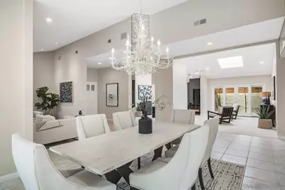  8355 Caminito Linterna, La Jolla, CA 92037 - Photo 10