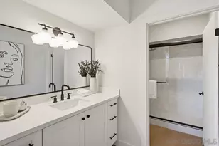 1020 E Washington Ave, Escondido, CA 92025 - Photo 16