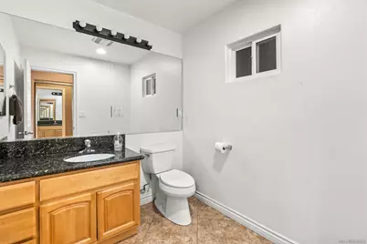  200 N Upas St, Escondido, CA 92025 - Photo 16