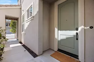 13519 Peach Tree Way, San Diego, CA 92130 - Photo 4