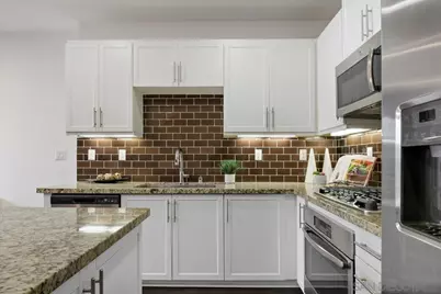  2624 Aperture Cir, San Diego, CA 92108 - Photo 4