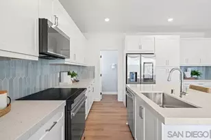 323 Honeysuckle, Oceanside, CA 92057 - Photo 2