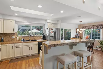  8087 Blue Lake Dr, San Diego, CA 92119 - Photo 14