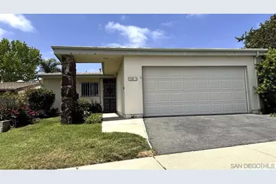  3902 N Vista Campana #9, Oceanside, CA 92057 - Photo 1
