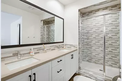  6074 Colt Pl #104, Carlsbad, CA 92009 - Photo 18