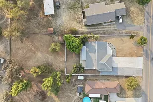 1115 6th St, Ramona, CA 92065 - Photo 2