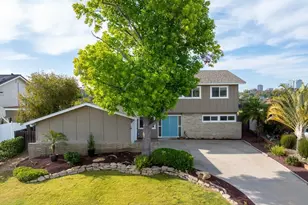 3086 Mercer Ln, San Diego, CA 92122 - Photo 2