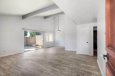  440 Parkside Dr, Oceanside, CA 92058 - Photo 2