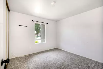  440 Parkside Dr, Oceanside, CA 92058 - Photo 16