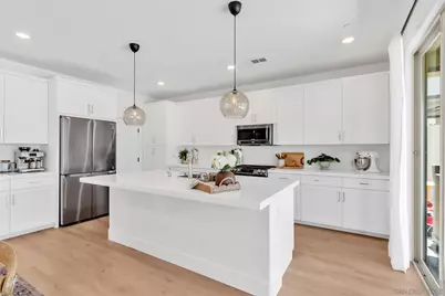  2011 Copernicus, Escondido, CA 92026 - Photo 10