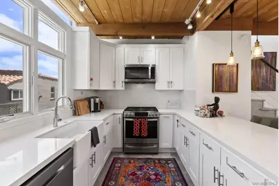  5615 Beaumont Avenue, La Jolla, CA 92037 - Photo 10