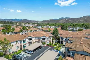 11424 Via Rancho San Diego, El Cajon, CA 92019 - Photo 2