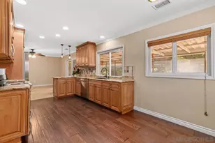 2245 Nob Hill Dr, Carlsbad, CA 92008 - Photo 14